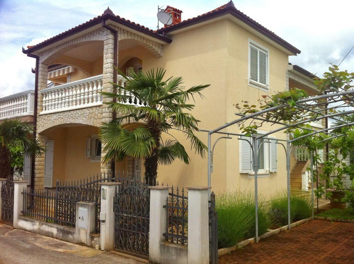 Apartments Marinela Poreč Exteriör bild